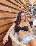Antonella Mosetti goto sexy in vacanza