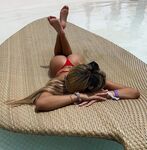 Oriana in rosso GFVip