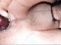 Grosse melanzane per via anale