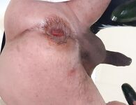 Cetriolo duro tutto nel culo