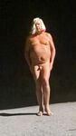 OCA LA VACCA:BATTONA IN STRADA PROSTITUTA SCHIAVA 3285932523
