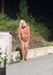 OCA LA VACCA:BATTONA IN STRADA PROSTITUTA SCHIAVA 3285932523